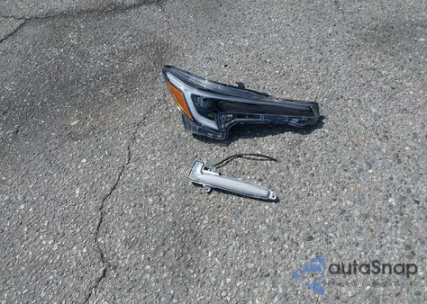 2024 Toyota Corolla Xse from USA, damaged, VIN 5YFT4MCE8RP215113